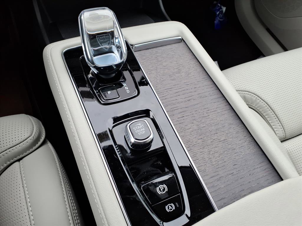 New 2026 Volvo XC90 B6 Ultra w/ Protection Package Premier image 9