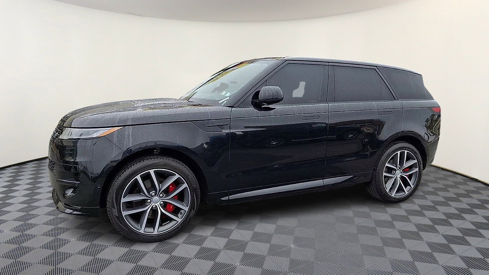 Used 2024 Land Rover Range Rover Sport Dynamic SE image 4