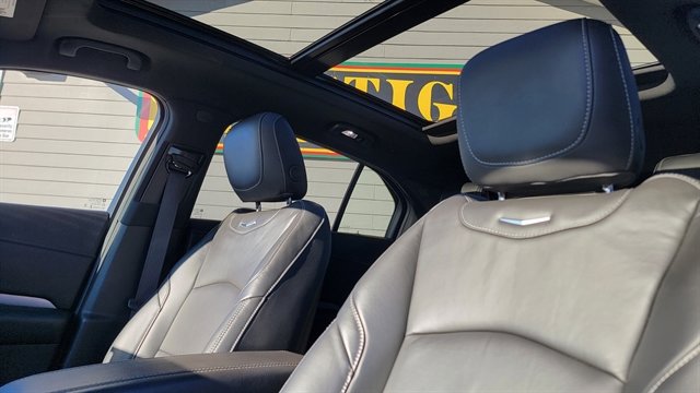 Used 2024 Cadillac XT4 Premium Luxury AWD/4WD image 20