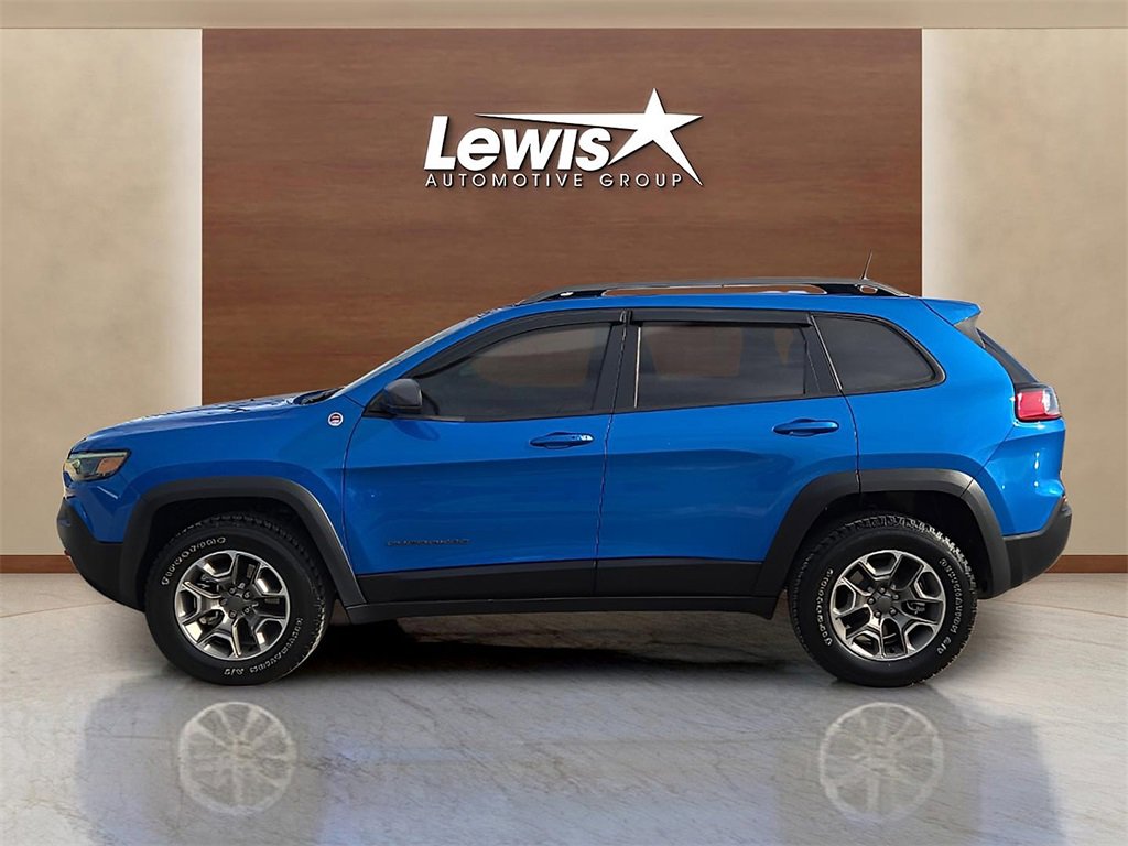Used 2021 Jeep Cherokee Trailhawk image 2