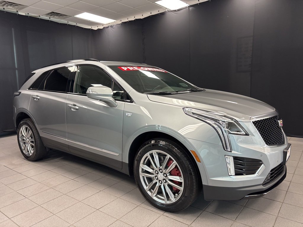 Used 2025 Cadillac XT5 Sportv