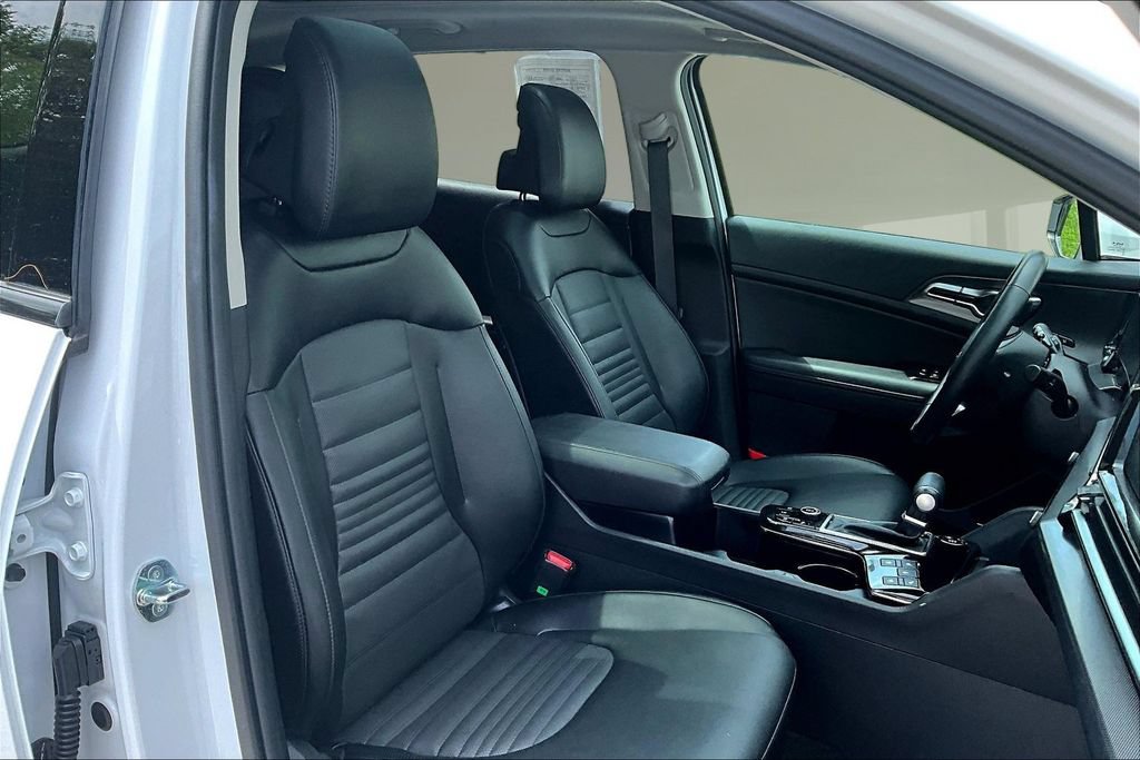 Certified 2025 Kia Sportage SX AWD/4WD image 27