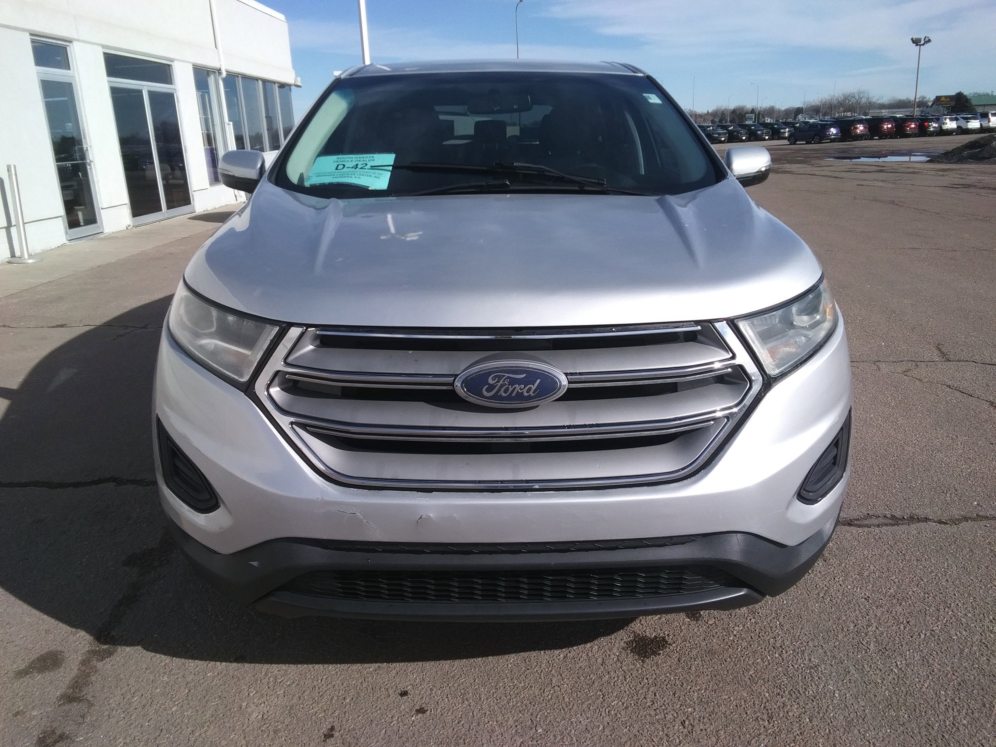 Used 2015 Ford Edge SEL FWD image 3