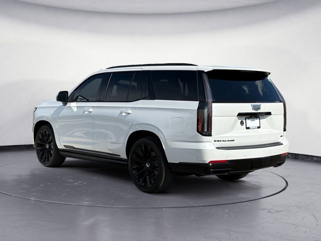 Used 2025 Cadillac Escalade Sport Platinum w/ LPO, ONYX Package AWD/4WD image 4