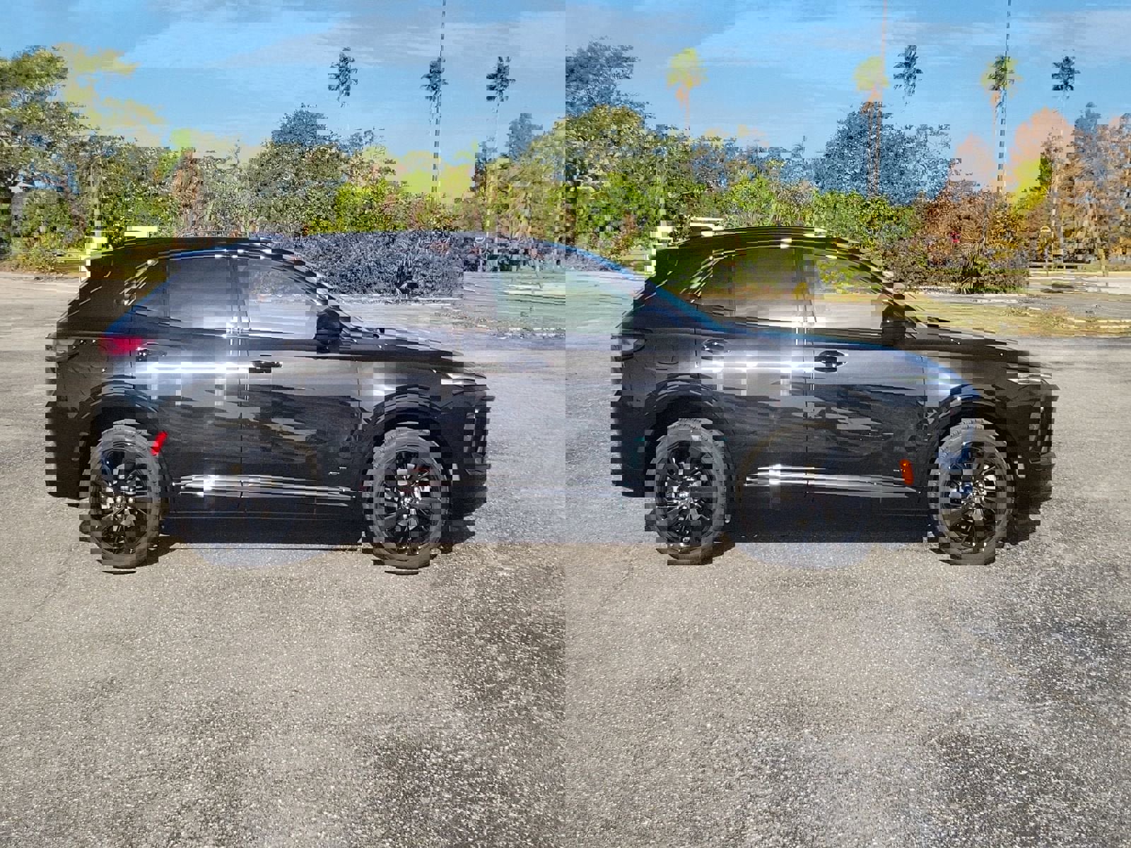 New 2026 Buick Envision Sport Touring image 4