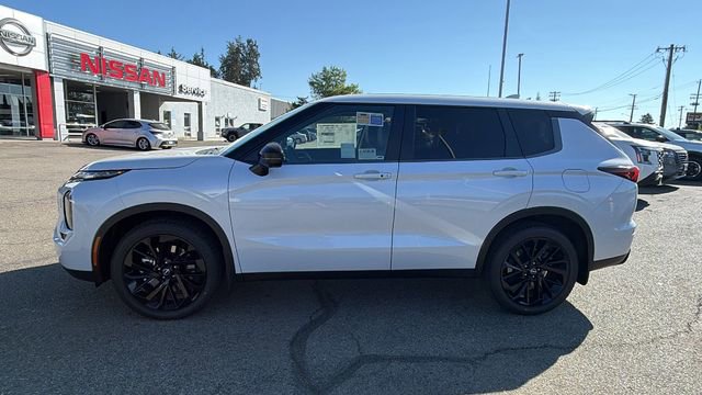 New 2026 Nissan Rogue SL image 7