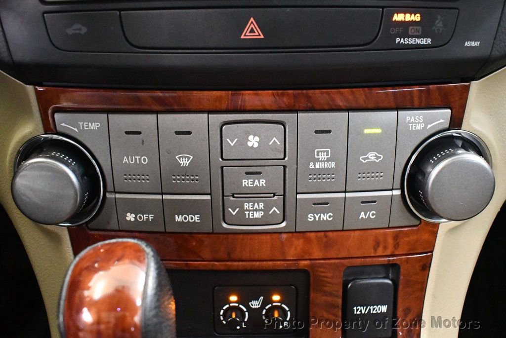 Used 2012 Toyota Highlander Limited w/ Tow Pkg image 43