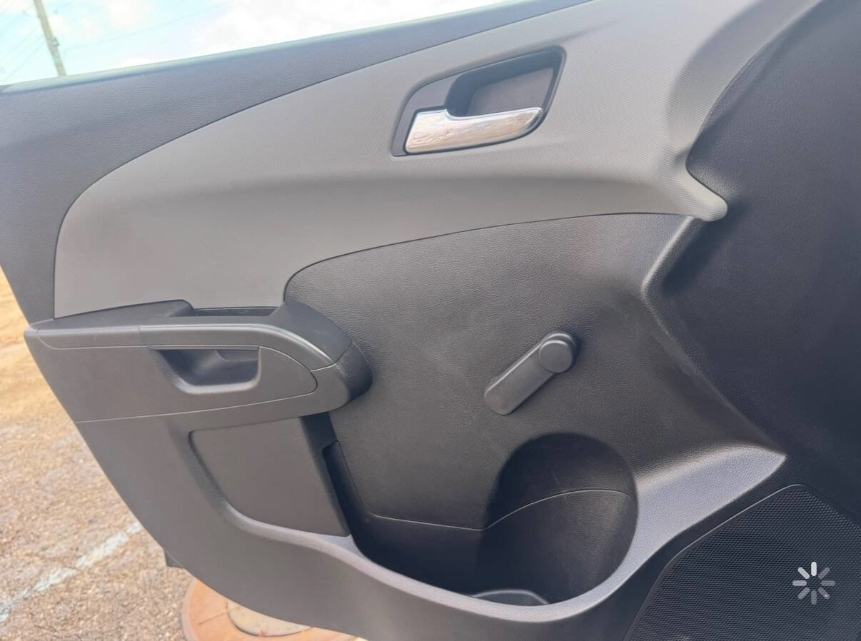 Used 2012 Chevrolet Sonic LS image 16