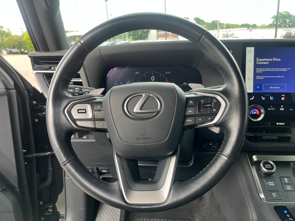 Used 2024 Lexus GX 550 w/ Accessory Package (2T) AWD/4WD image 23