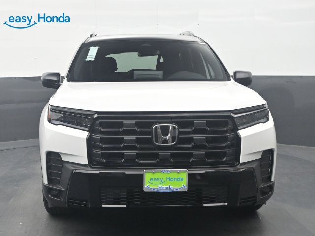 New 2026 Honda Pilot Sport image 2