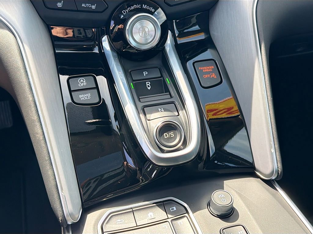 Used 2025 Acura TLX w/ Technology Package image 28