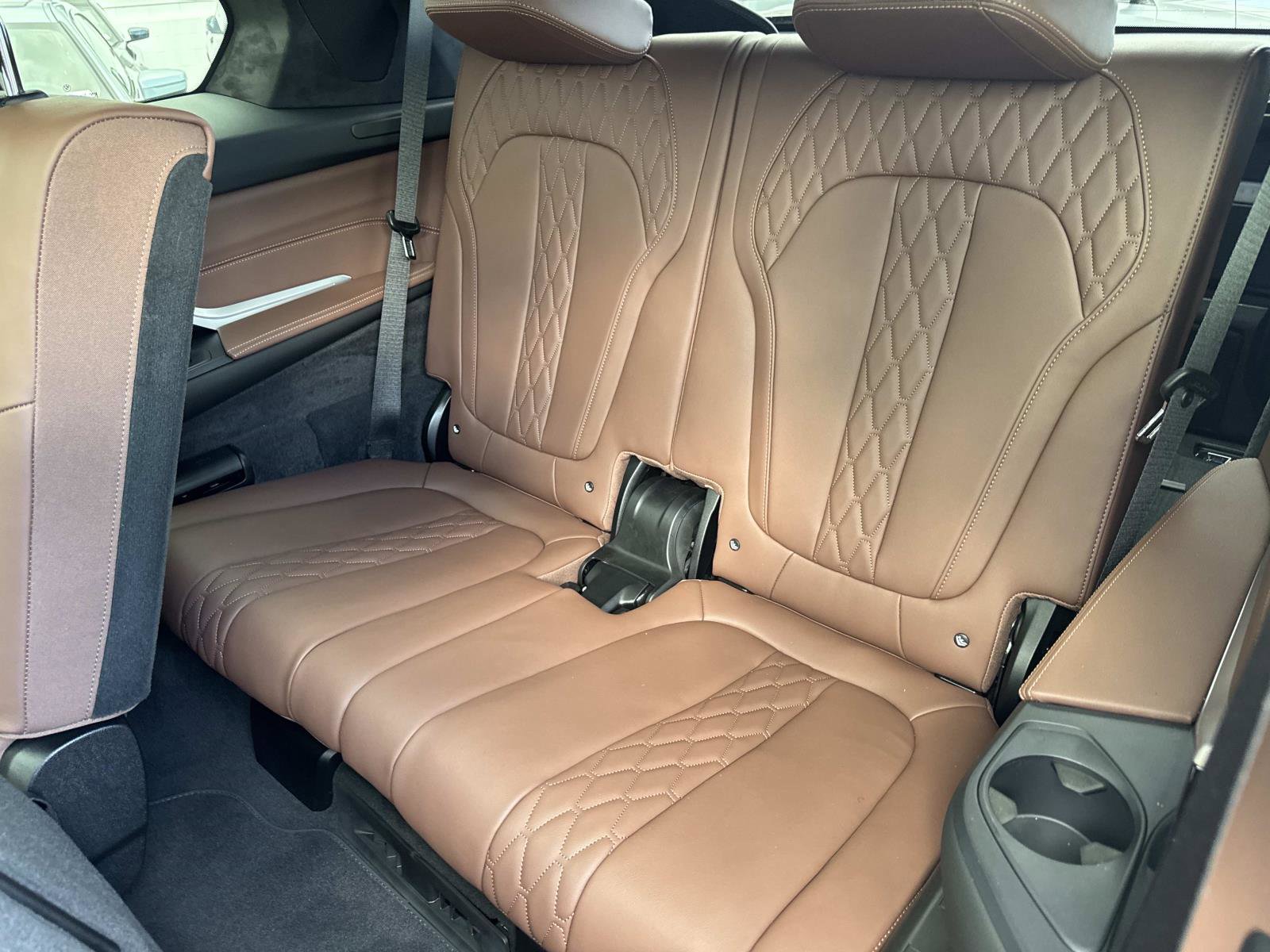 Used 2024 BMW X7 xDrive40i AWD/4WD image 18