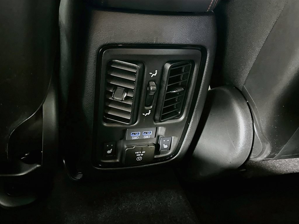 Certified 2025 Dodge Durango R/T AWD/4WD image 38