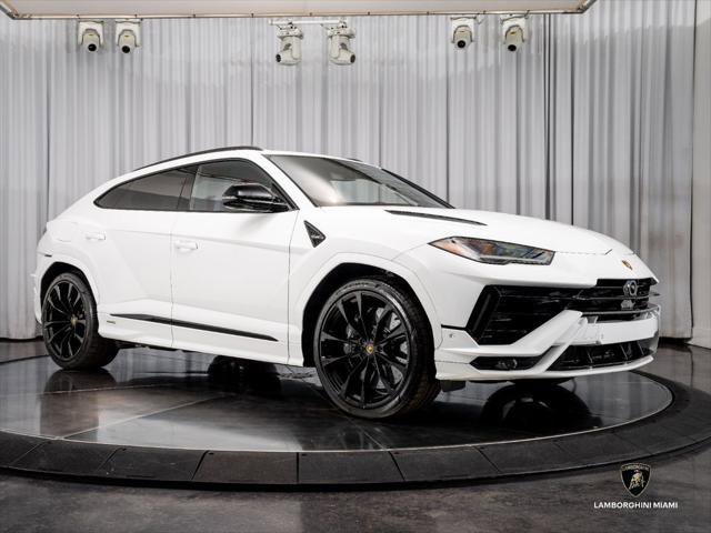 Used 2024 Lamborghini Urus S AWD/4WD image 2