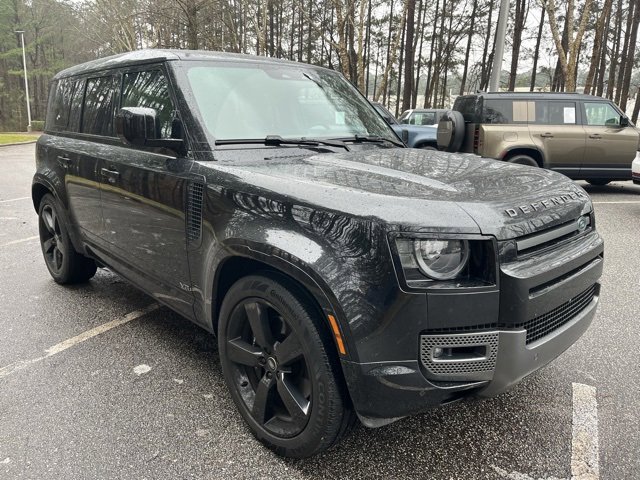 Certified 2024 Land Rover Defender 110 V8 image 2