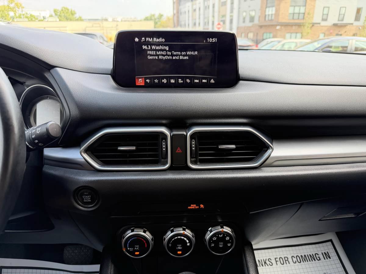 Used 2018 MAZDA CX-5 Sport AWD/4WD image 17