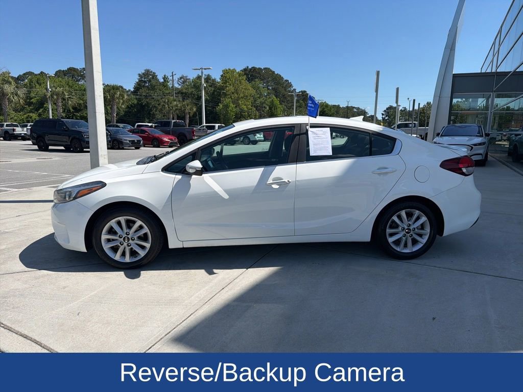 Used 2017 Kia Forte S w/ Option Group 040 FWD image 4