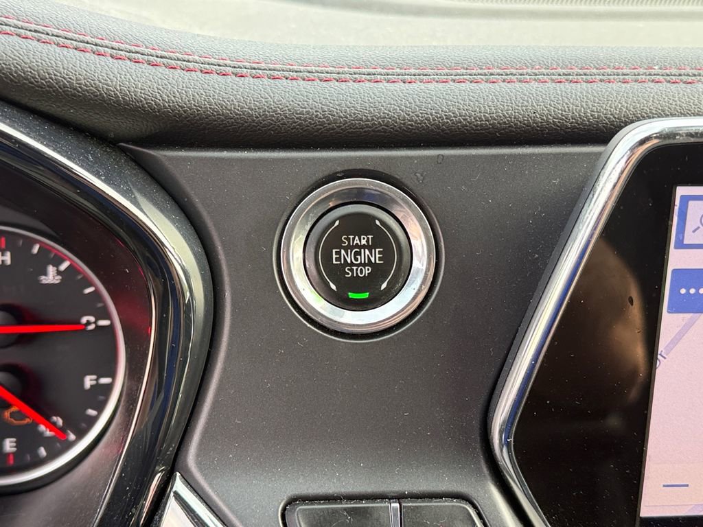 Used 2020 Chevrolet Blazer RS image 28