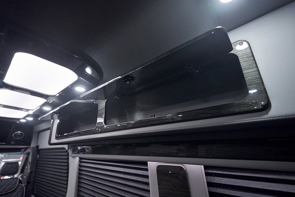 Used 2024 Mercedes-Benz Sprinter 3500 w/ Parking Package image 88