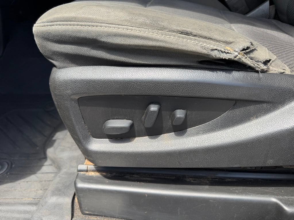 Used 2019 Chevrolet Silverado 2500 LT w/ LT Convenience Package AWD/4WD image 15