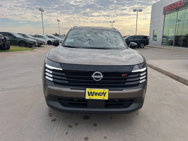 New 2026 Nissan Kicks SR image 2