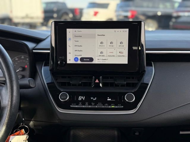 Used 2023 Toyota Corolla LE image 22