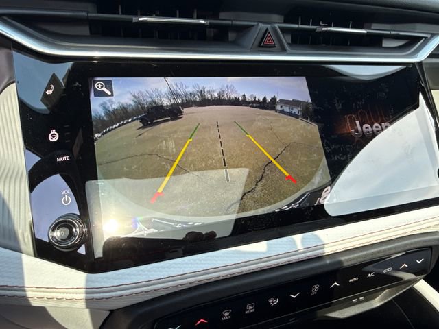 New 2026 Jeep Cherokee Limited AWD/4WD image 25