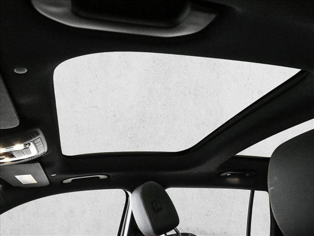 Certified 2024 Mercedes-Benz EQB 300 4MATIC image 17