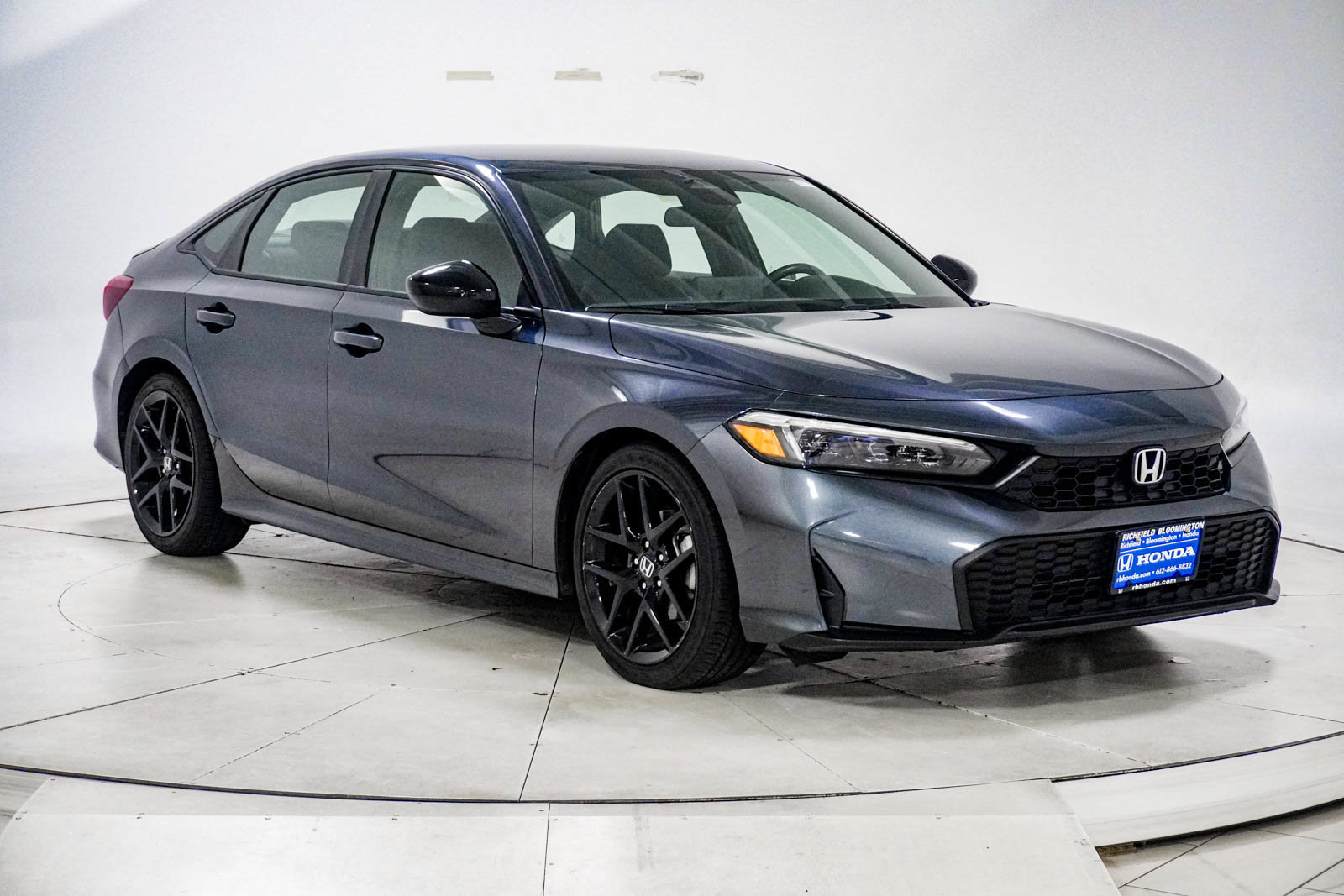 Used 2025 Honda Civic Sport image 13