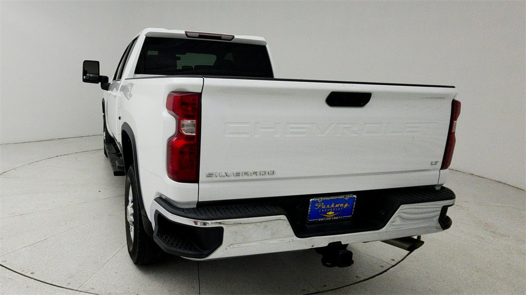 Used 2022 Chevrolet Silverado 2500 LT w/ Convenience Package image 5