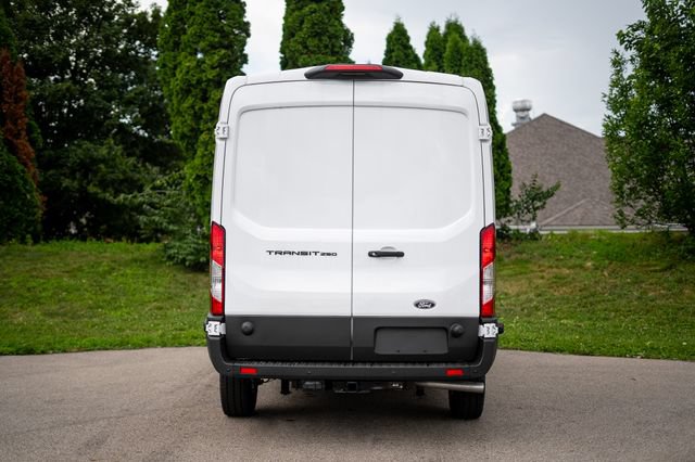 New 2026 Ford Transit 250 148 Medium Roof w/ Load Area Protection Package RWD image 6