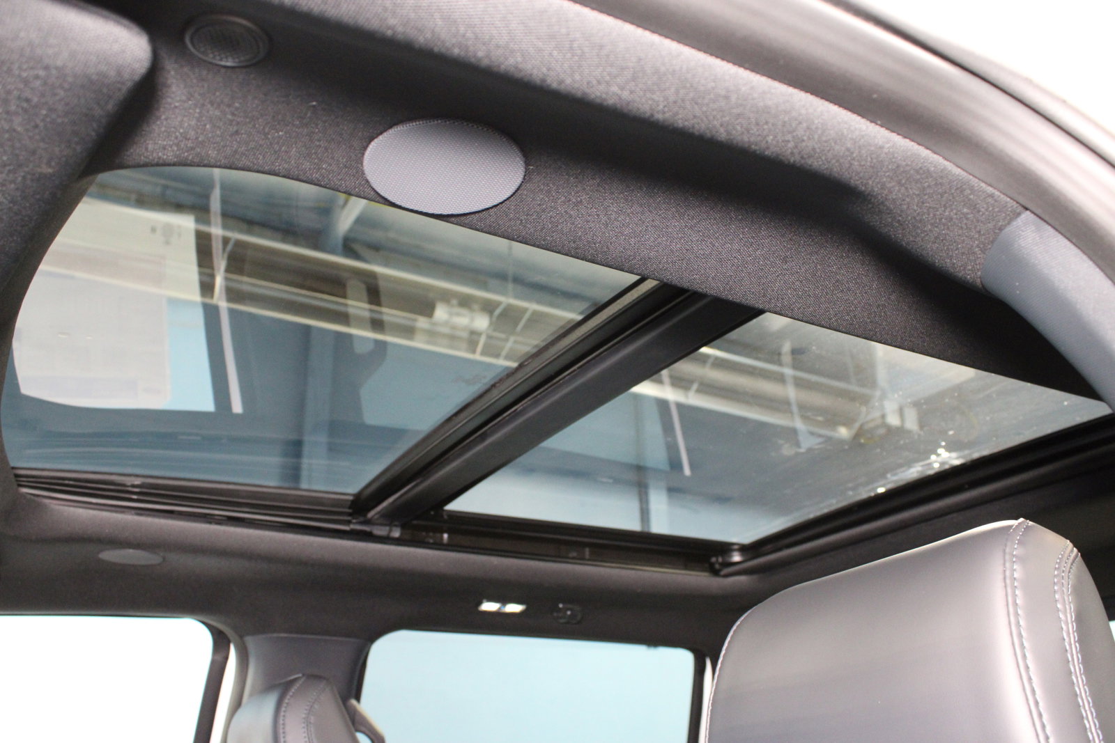 New 2025 Ford F250 Platinum image 18