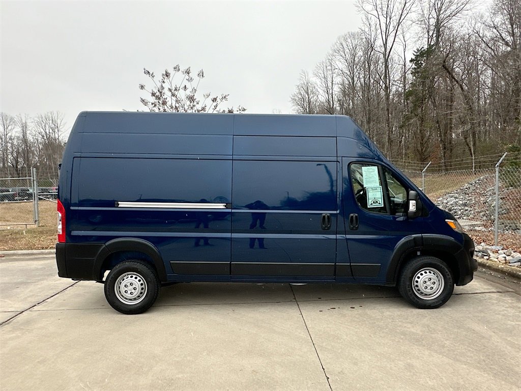Used 2024 RAM ProMaster 3500 w/ Cold Weather Group image 8