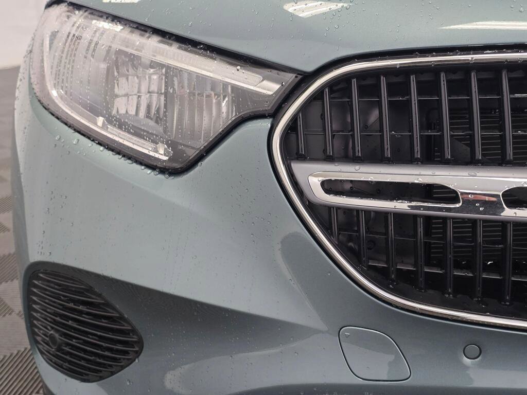 New 2026 Mercedes-Benz GLC 300 4MATIC image 31