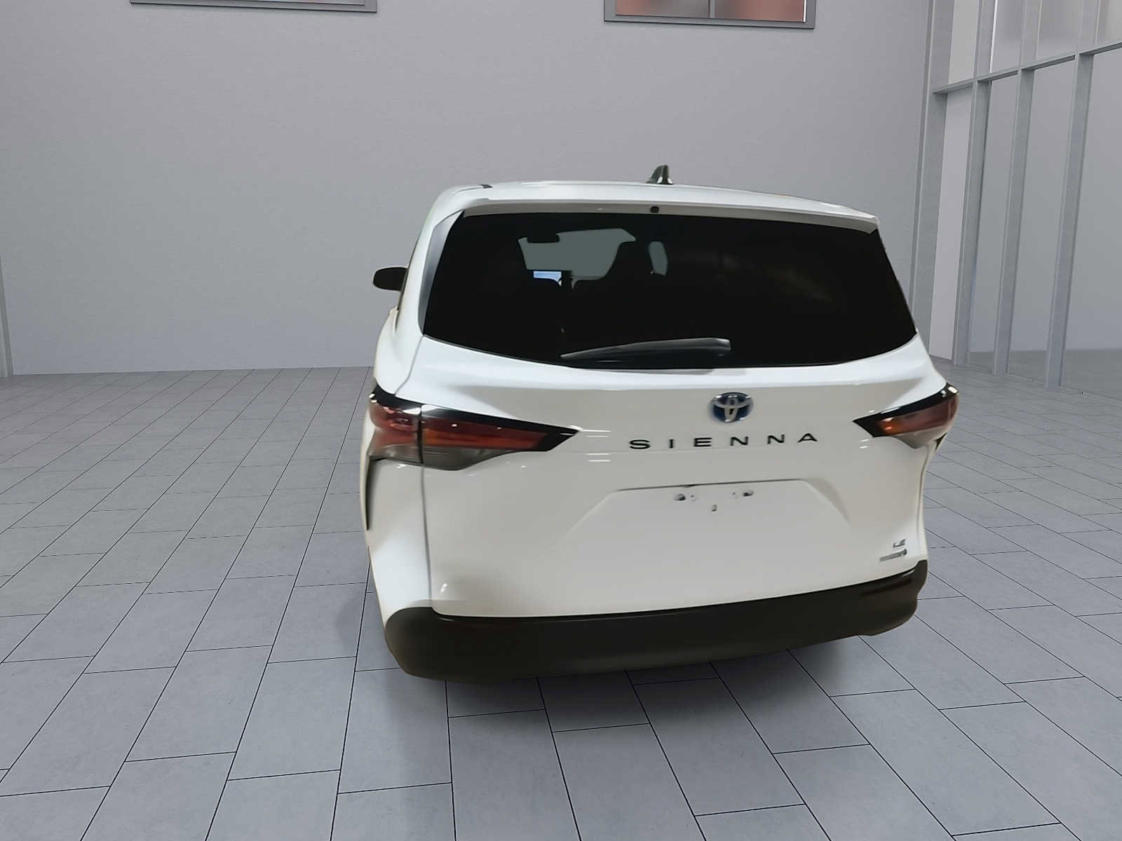 Certified 2022 Toyota Sienna LE FWD image 7