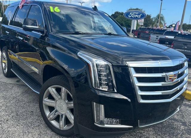 Used 2016 Cadillac Escalade Luxury