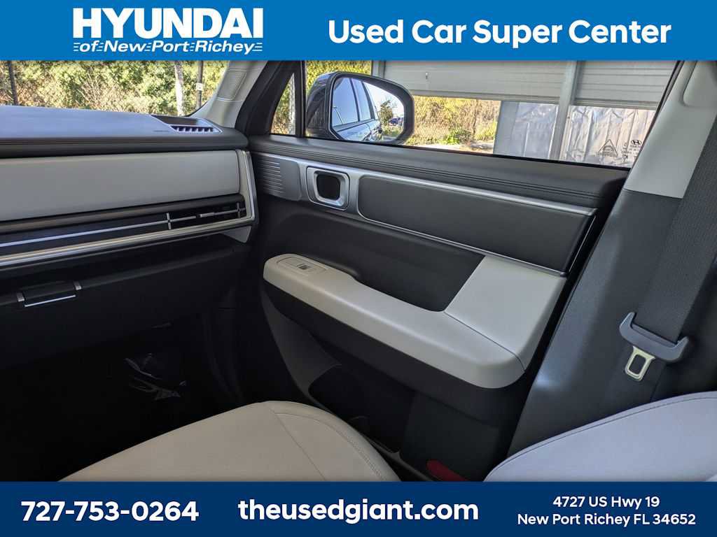 Used 2024 Hyundai Santa Fe SE image 22