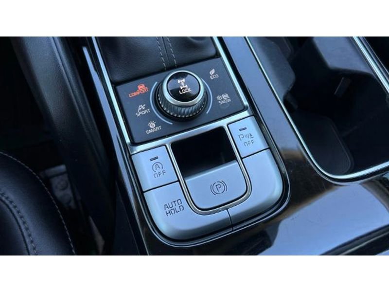 Used 2022 Kia Telluride S image 42