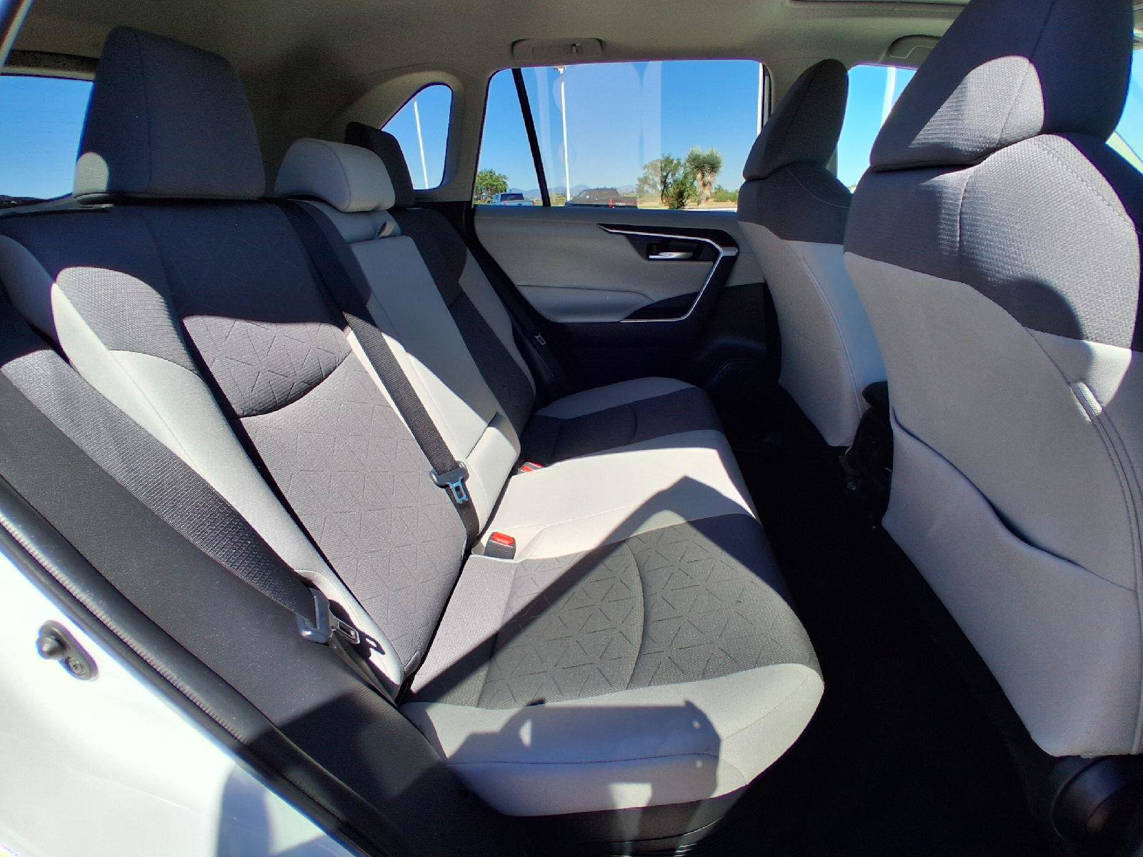 Used 2021 Toyota RAV4 XLE w/ Convenience Package AWD/4WD image 20