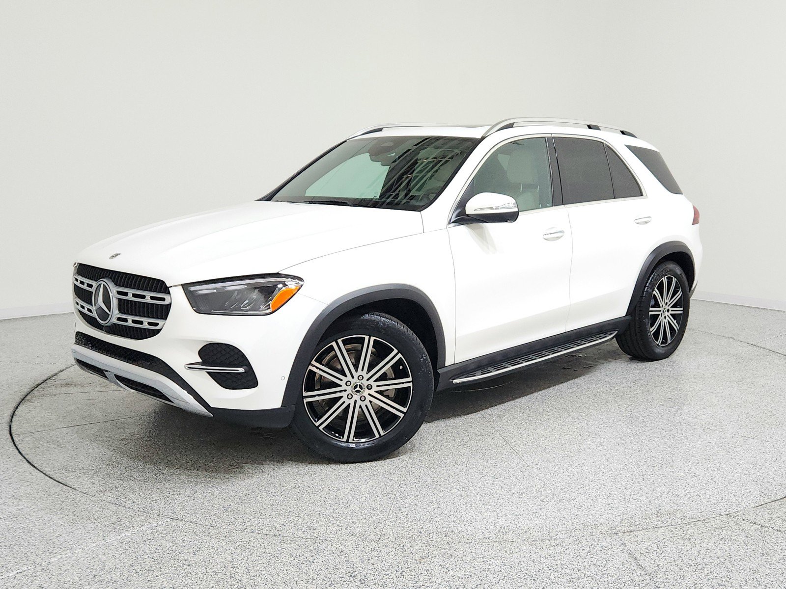 Certified 2025 Mercedes-Benz GLE 350 4MATIC image 1