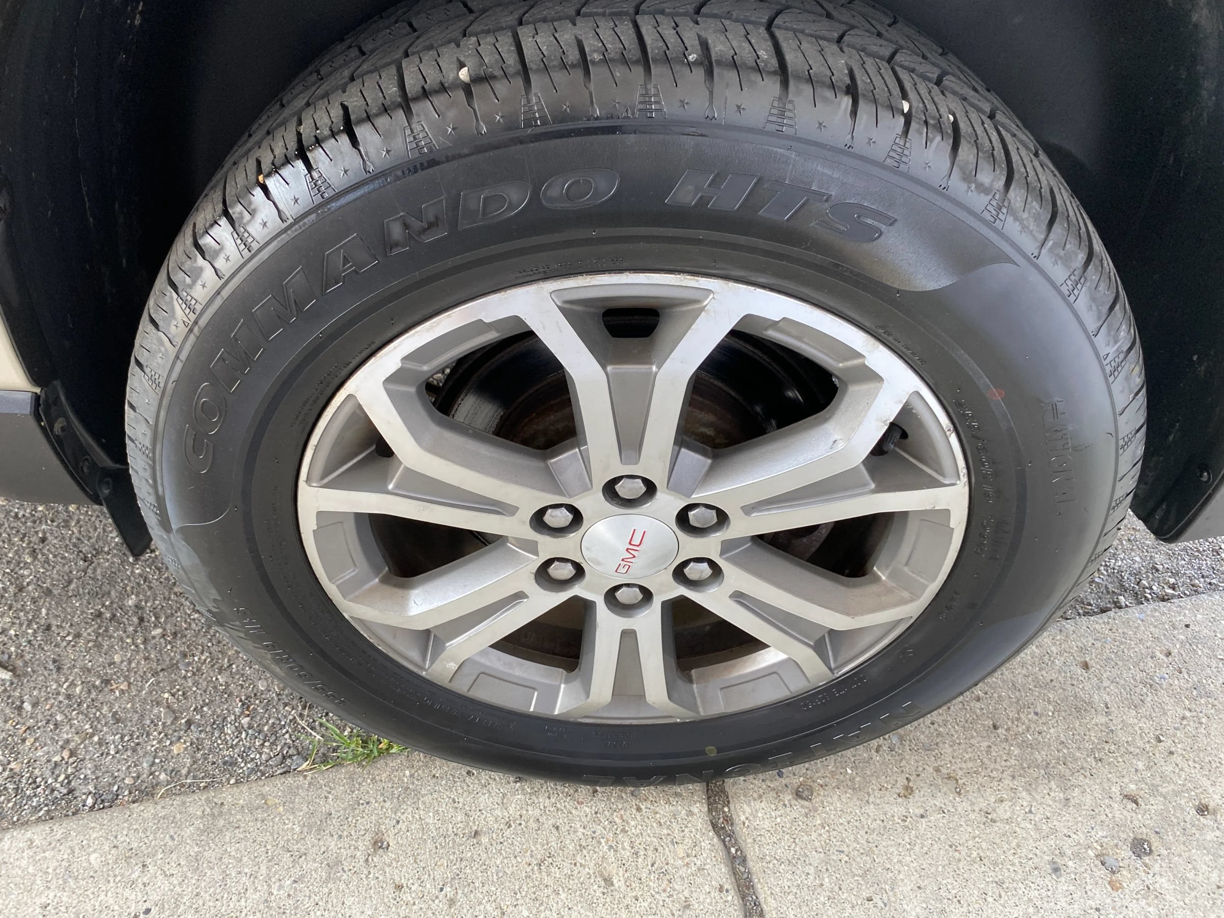 Used 2014 GMC Acadia SLT AWD/4WD image 31