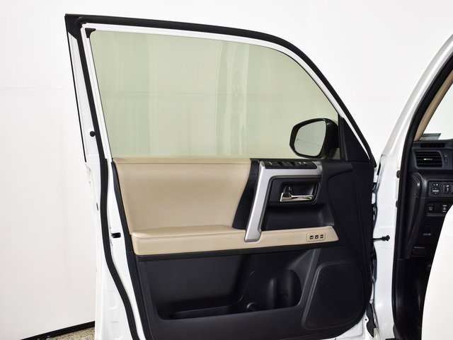 Used 2022 Toyota 4Runner Limited image 13