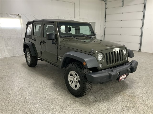 Used 2015 Jeep Wrangler Unlimited Sport image 4
