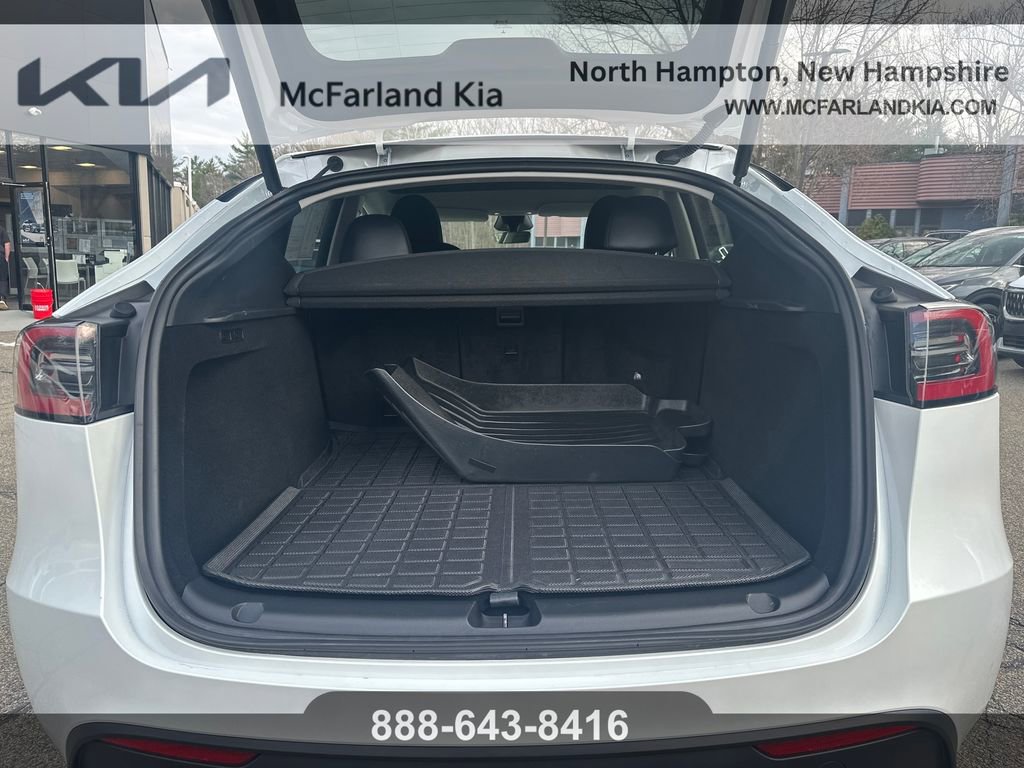 Used 2023 Tesla Model Y Long Range image 23