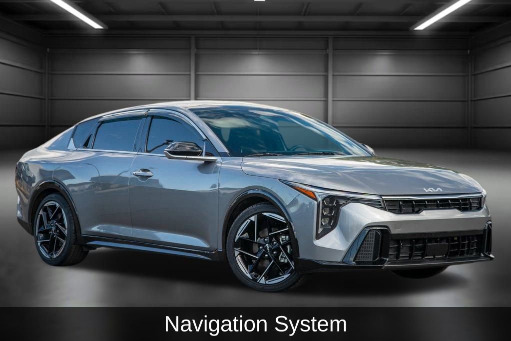 Used 2025 Kia K4 GT-Line w/ GT-Line Sunroof Package video 3