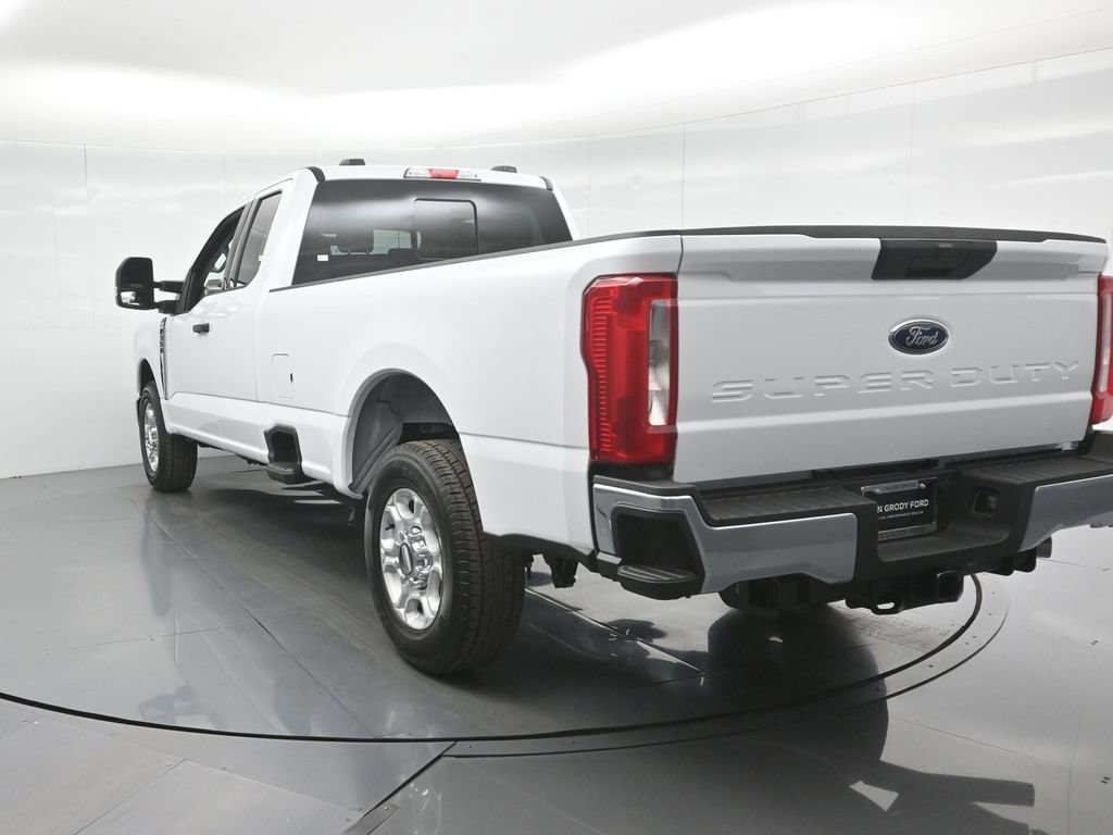 New 2026 Ford F350 XLT image 25