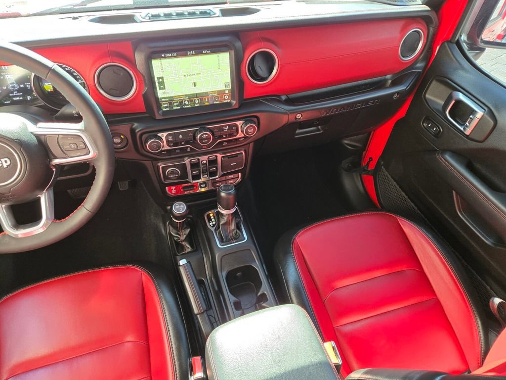 Used 2023 Jeep Wrangler Unlimited Rubicon 4xe AWD/4WD image 15