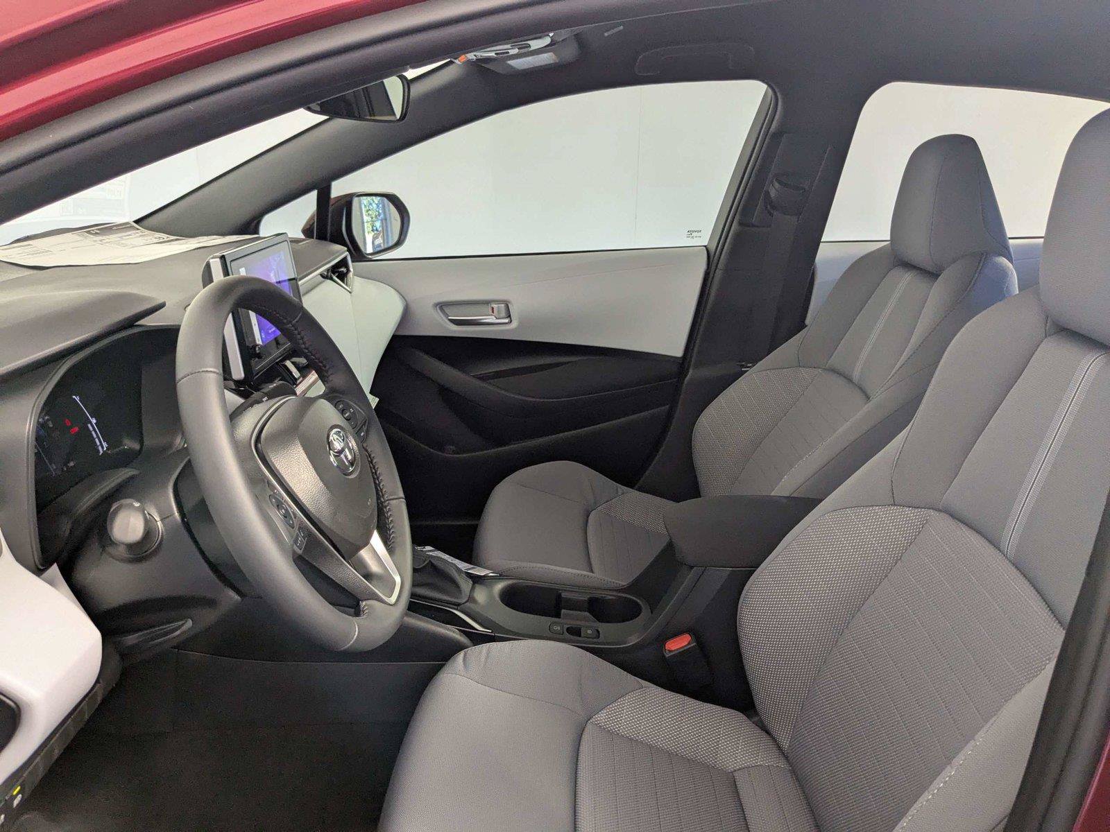 New 2027 Toyota Corolla SE FWD image 7