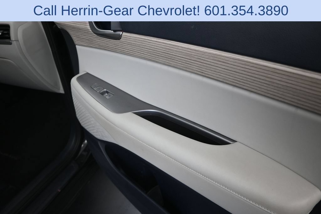 Used 2021 Hyundai Palisade SEL w/ Premium Package FWD image 23