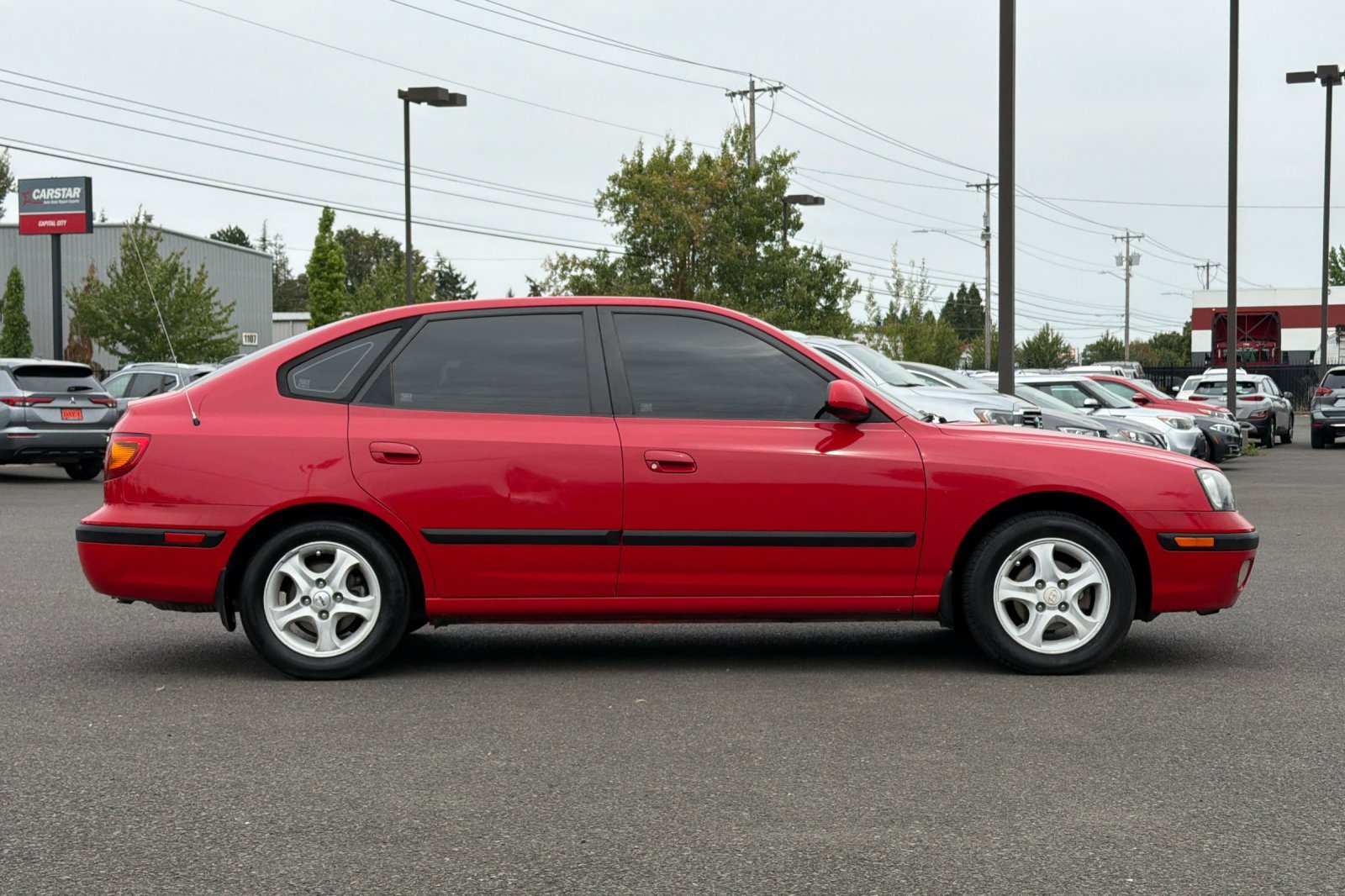 Used 2002 Hyundai Elantra GT FWD image 3